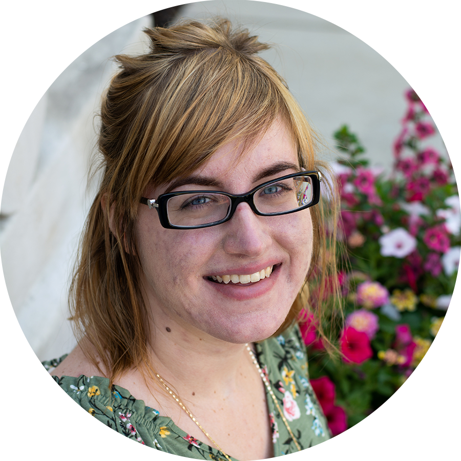 Whitney - Graphic Designer